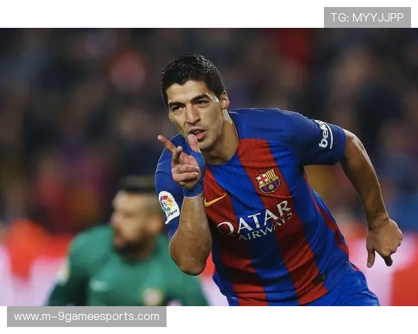 世界足球十大顶级球星盘点：技术、荣誉与影响力的巅峰对决