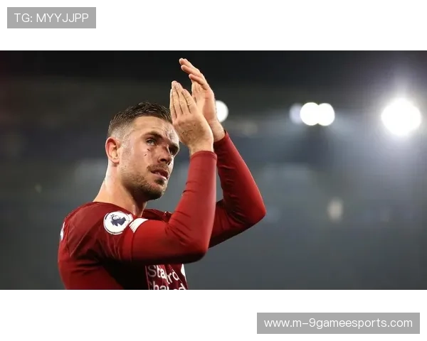 如何设计一个既美观又符合足球球星形象的独特模板