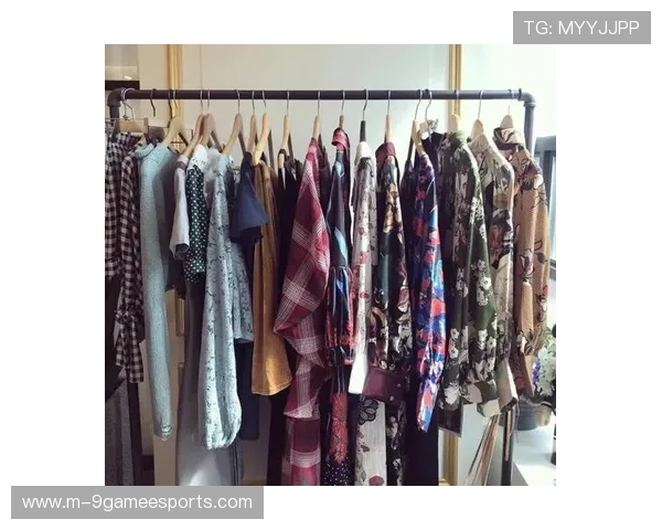 足球明星女装造型大汇集 打破性别界限的时尚之旅